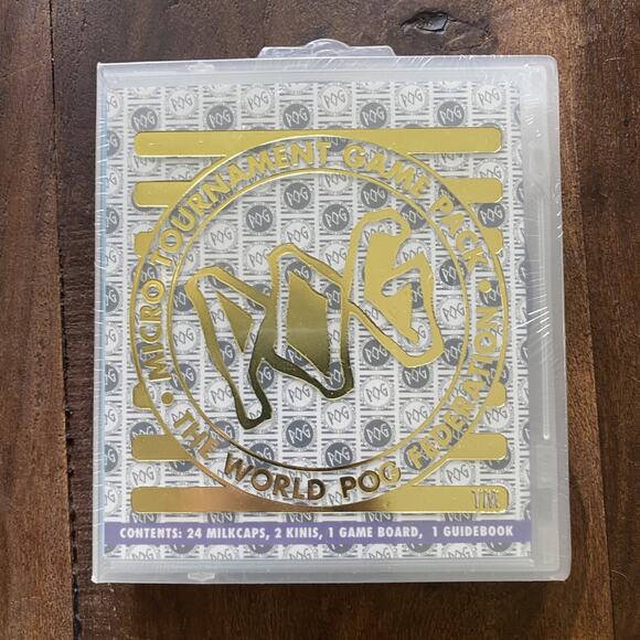 New Pog Micro Tournament Game Pack - 24 Milkcaps 2 Kinis Board Book Vintage - Picture 1 of 2